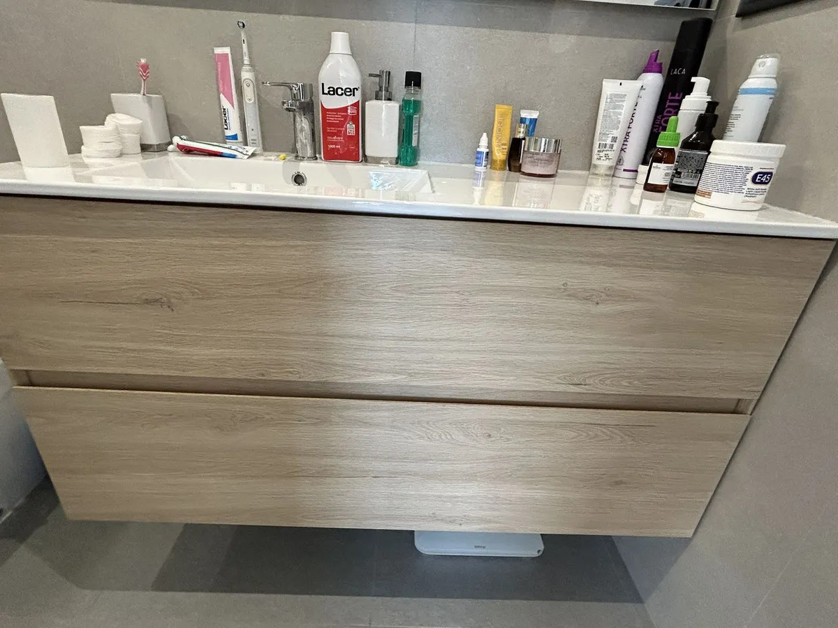 e332755c-3f69-4fb2-b08c-74fef5a6bea4