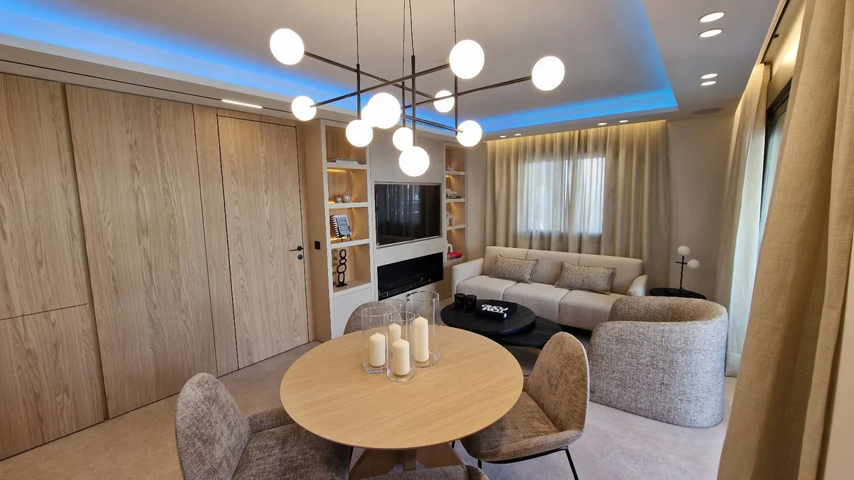 4eda995f-e6a4-48b9-bea2-3bd94bc1c667