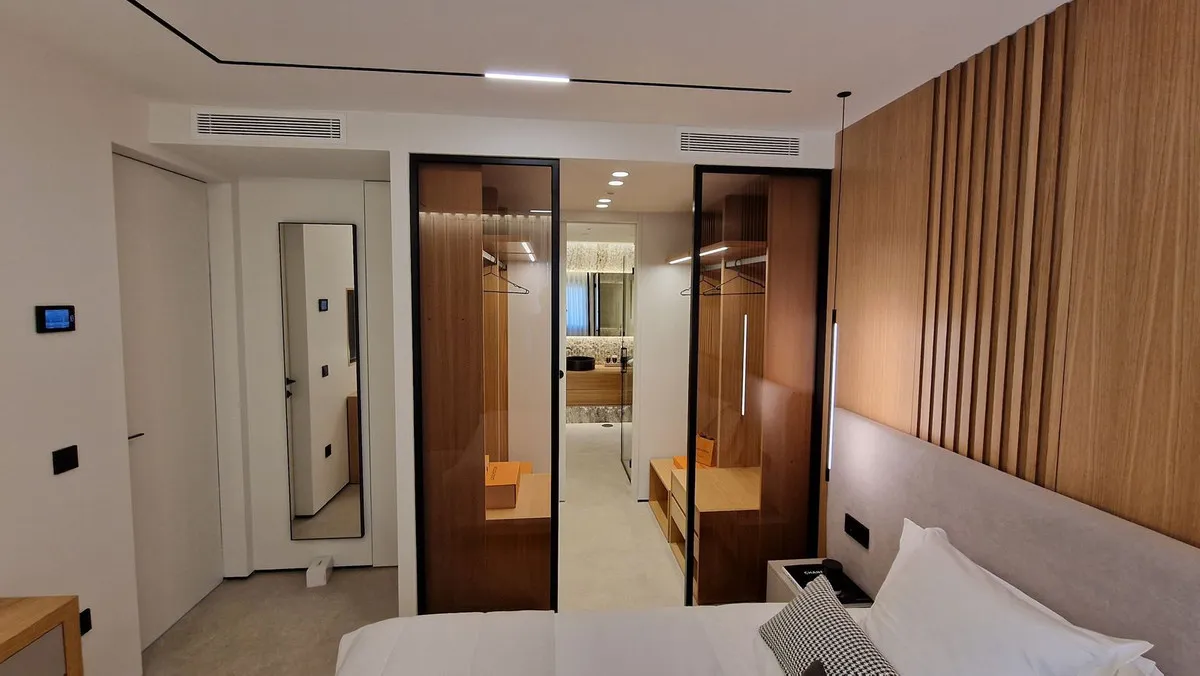 37403535-2f81-449d-adbb-71615467ba6d