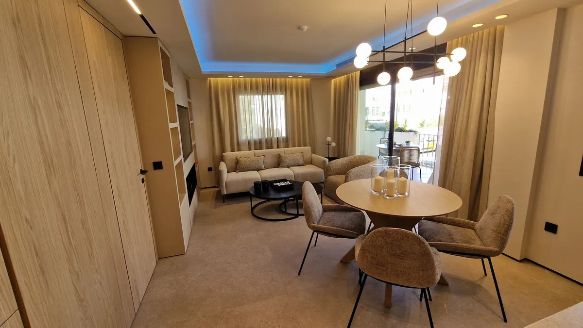 e2e78915-8eea-4aa1-8bdf-df60e52870f4