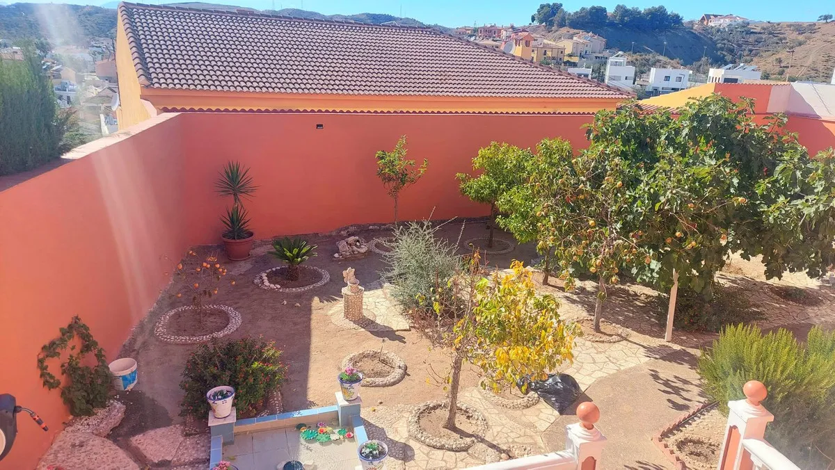 60488c25-6e67-4472-ae2b-45958394f65c