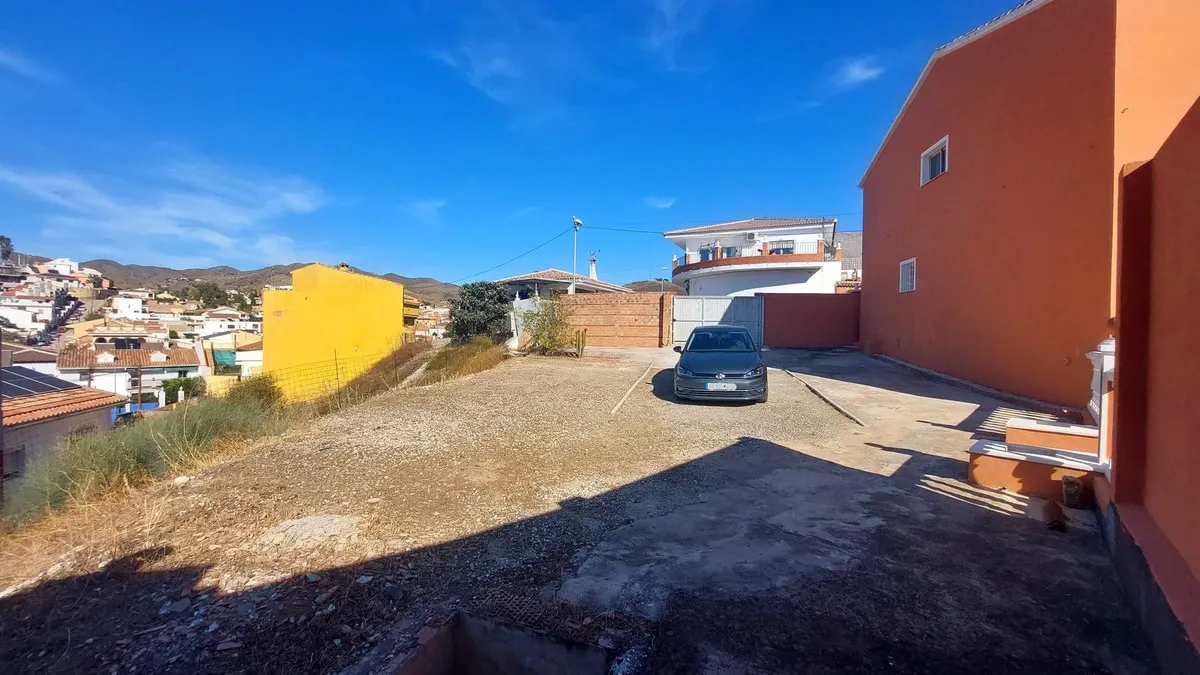 96c2b094-5b96-485b-bf09-e7d9fd561061