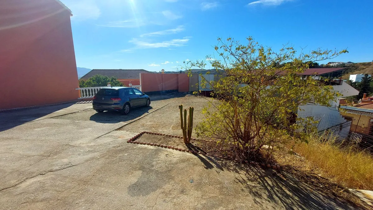 bd93fceb-6356-48ac-a98a-3f95c42ce0b8