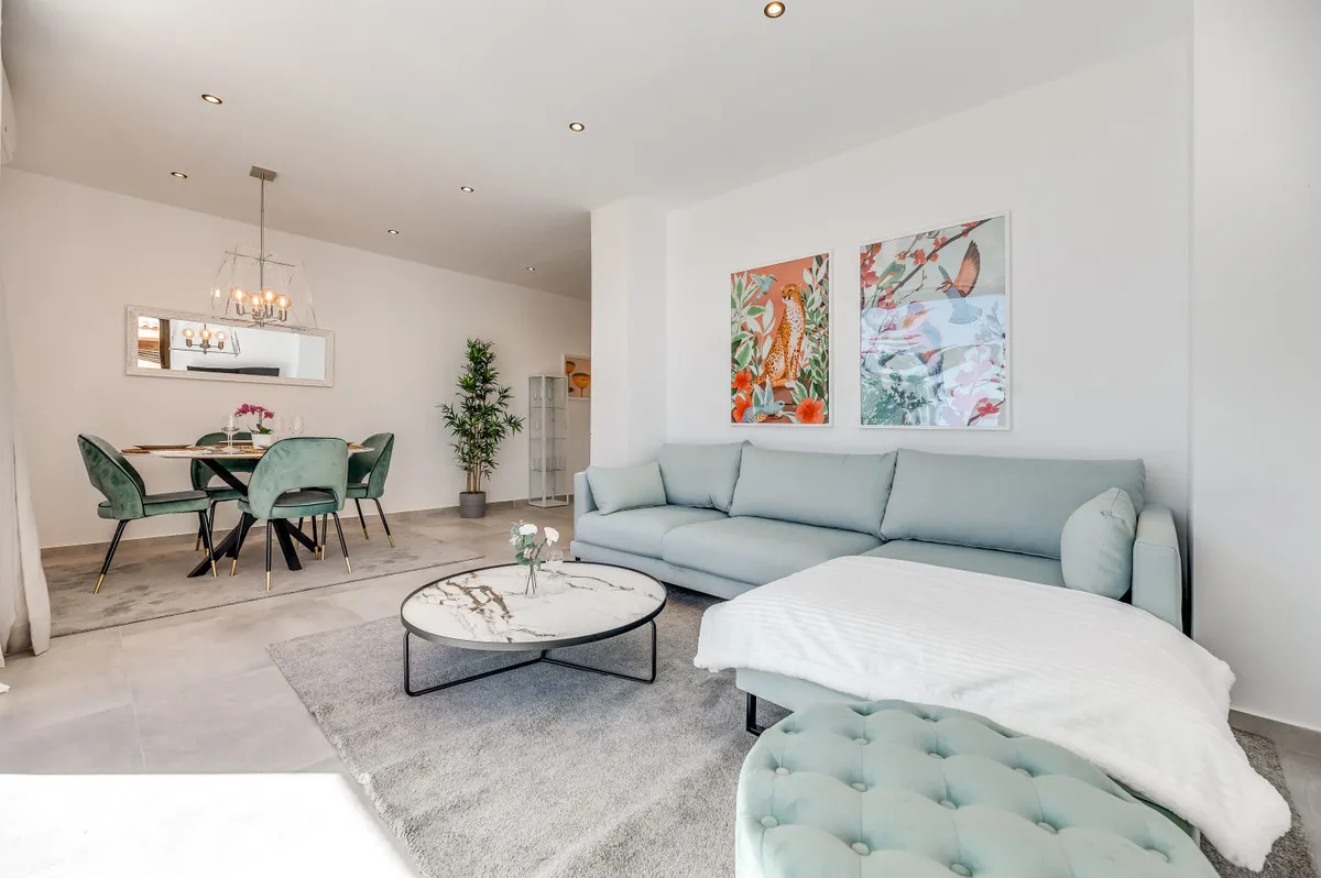 dbdc1827-fb60-4f89-abdc-e19d8a7cca25