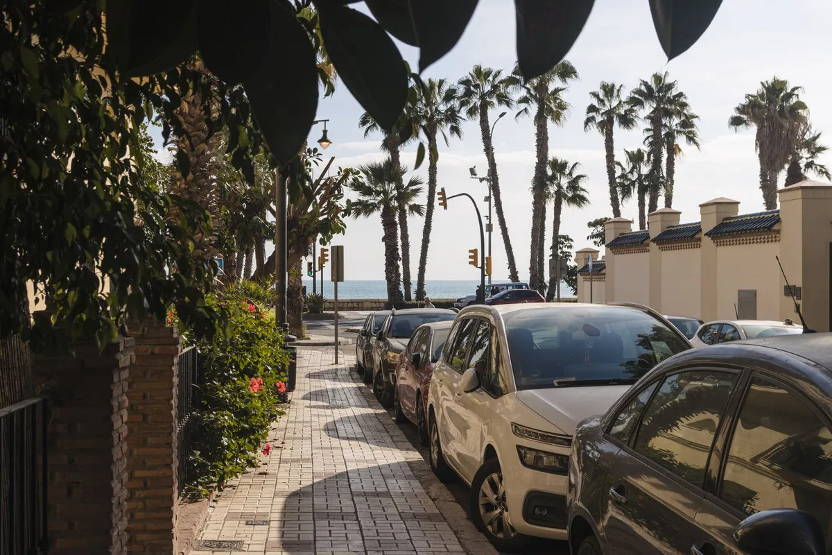 ba5fa5ab-35bf-42e8-a430-6e740a8bf742