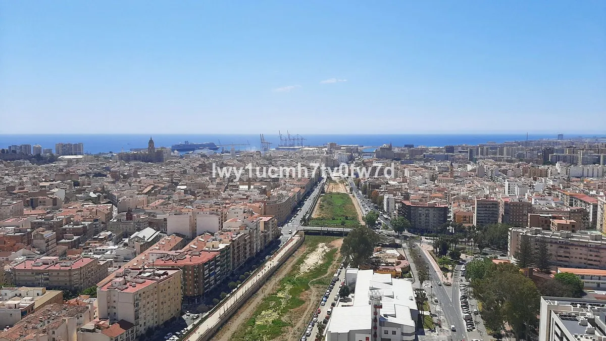 d29e4933-8901-4843-b344-89bfc51bdc5b