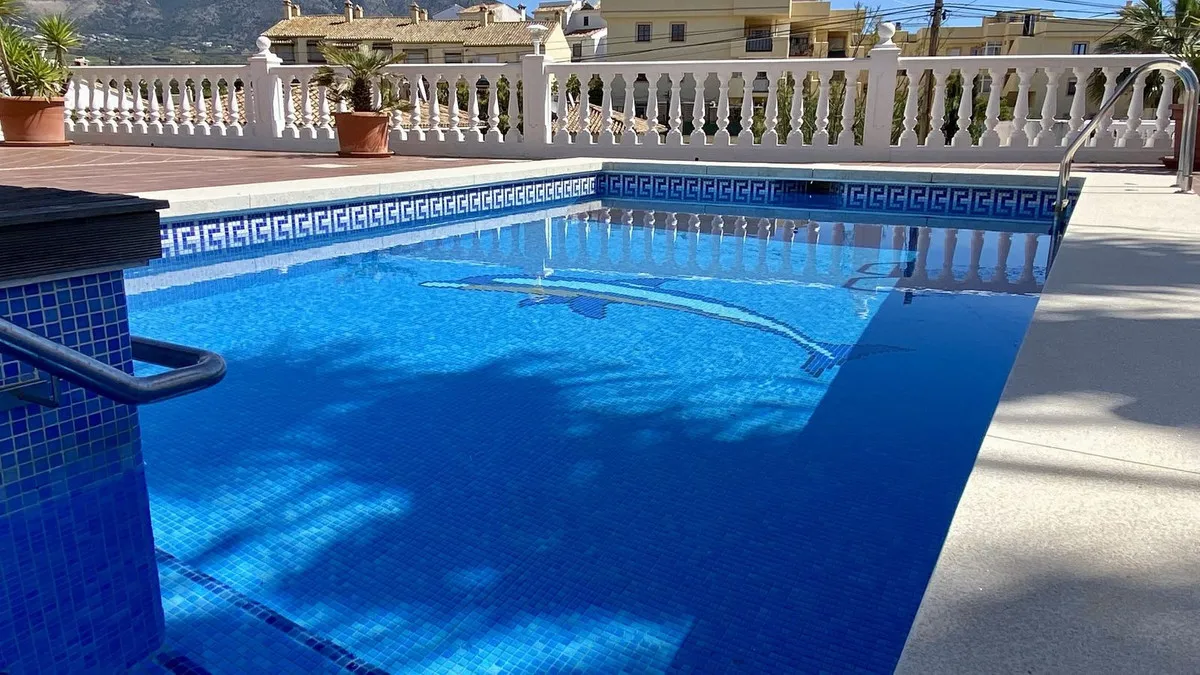 52046cf2-639e-4a3a-9517-954eb12a63e4