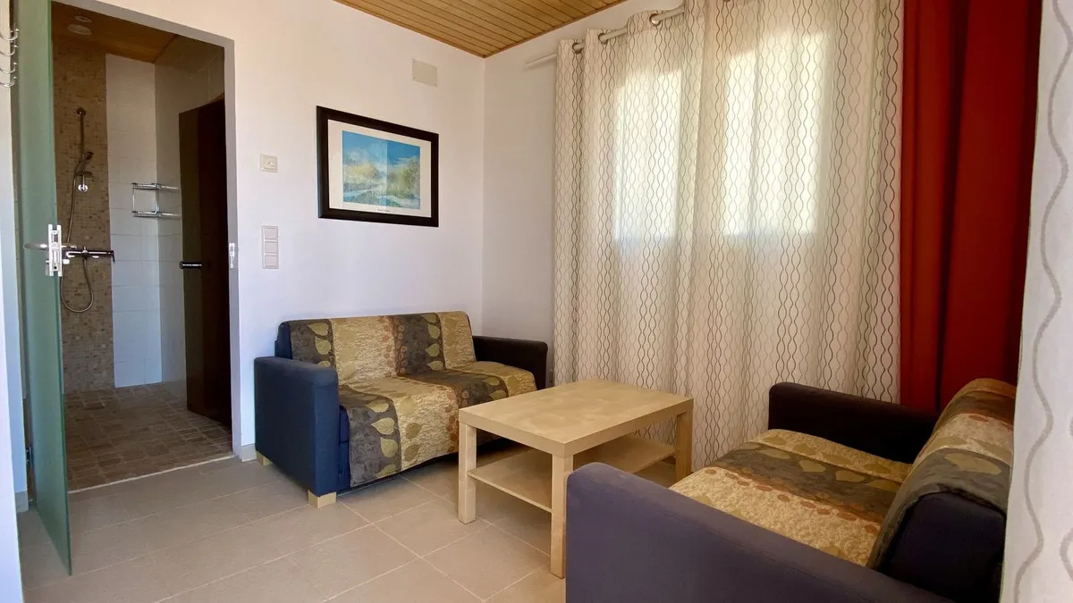 613295bb-b860-440a-9db9-8576fbff689d