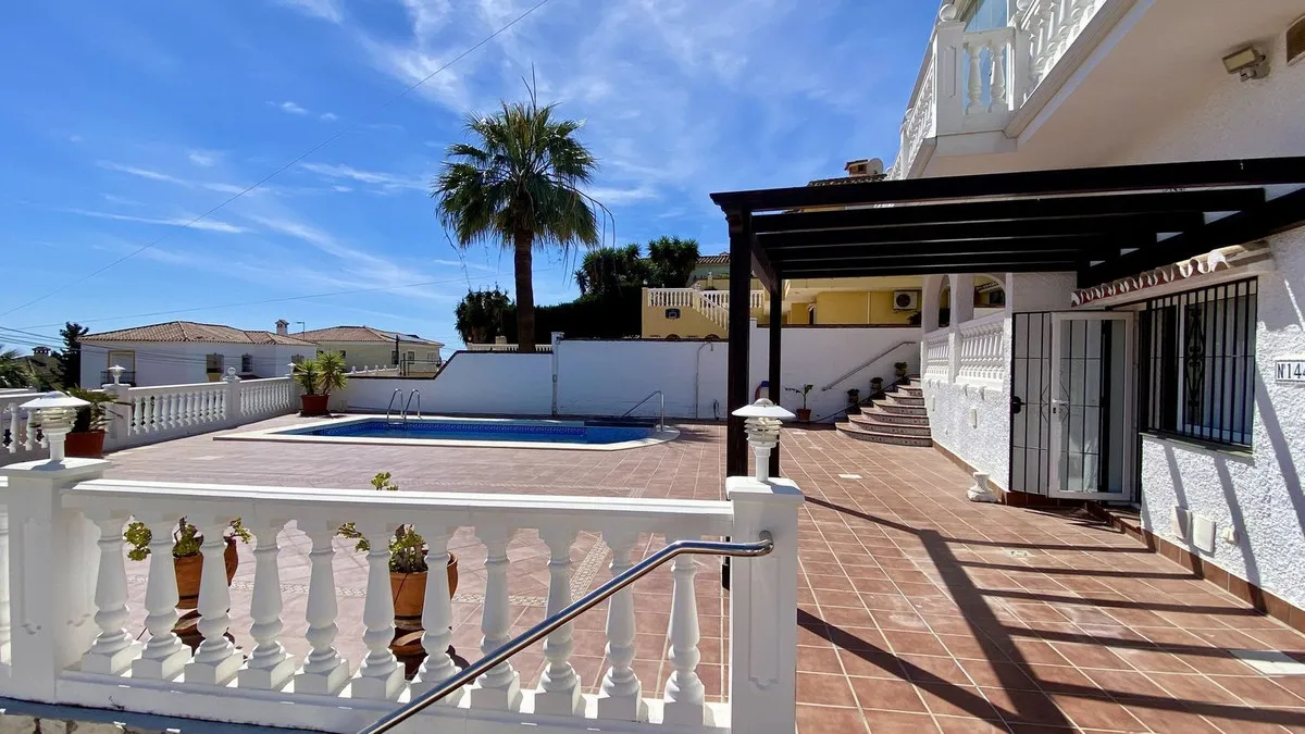 94f57672-9547-4bb2-9dc7-93ba6b046dc6