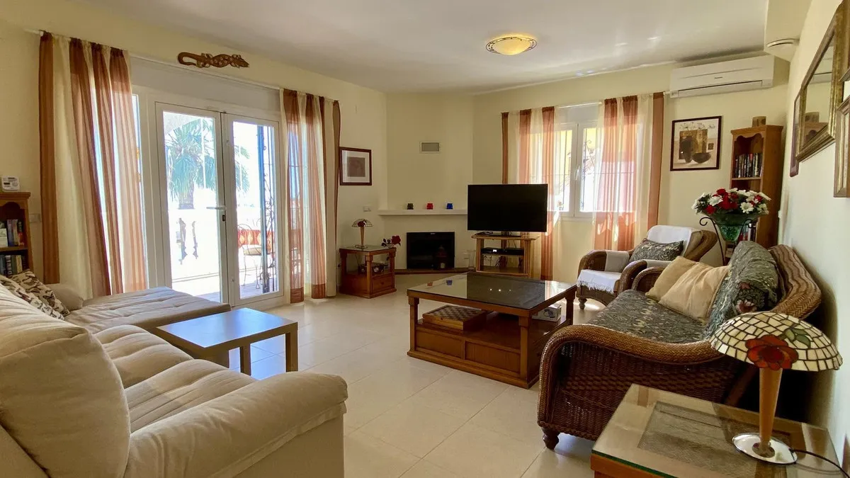 b7237339-6ca2-44ff-83aa-4aacafff46eb