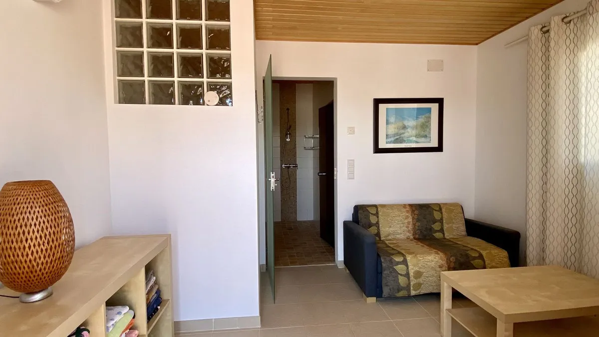 b823dd1d-60fd-4b26-854a-5b118892eacd