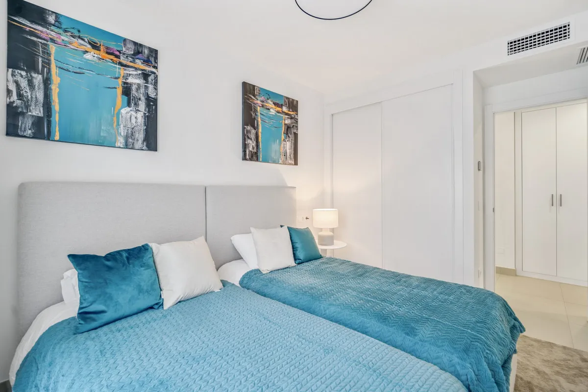 9163437d-ee2c-48b0-ae6c-91fbf7ac0ad6