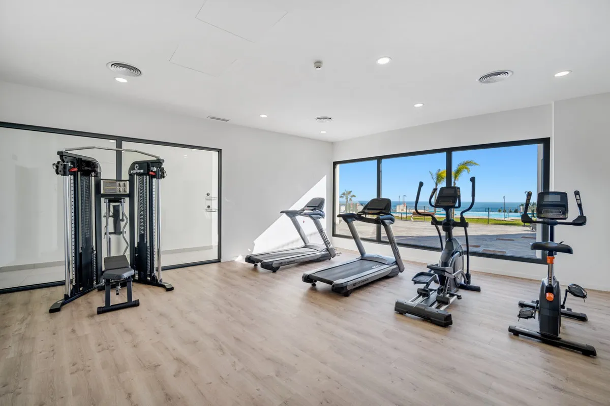 a22de051-058f-4309-a953-11d43289d6f5