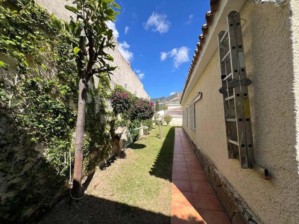 220796bd-038f-4f71-9575-a66628aaecdf