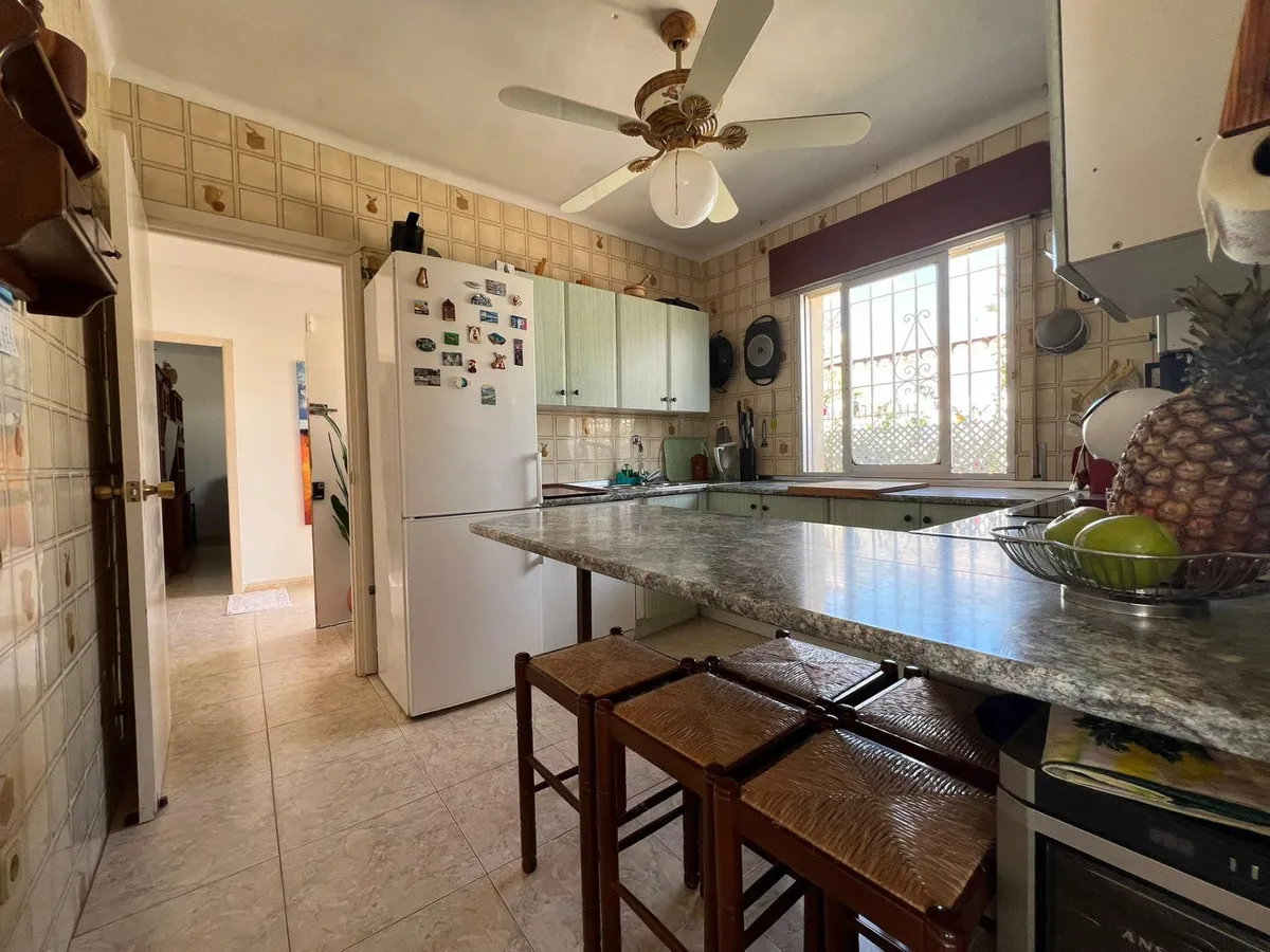 598687e8-7321-4d36-8e08-b8d40d66d35b