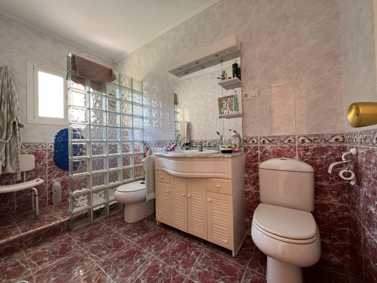 99e590cb-9ee9-46b0-8229-0519255cfc6b