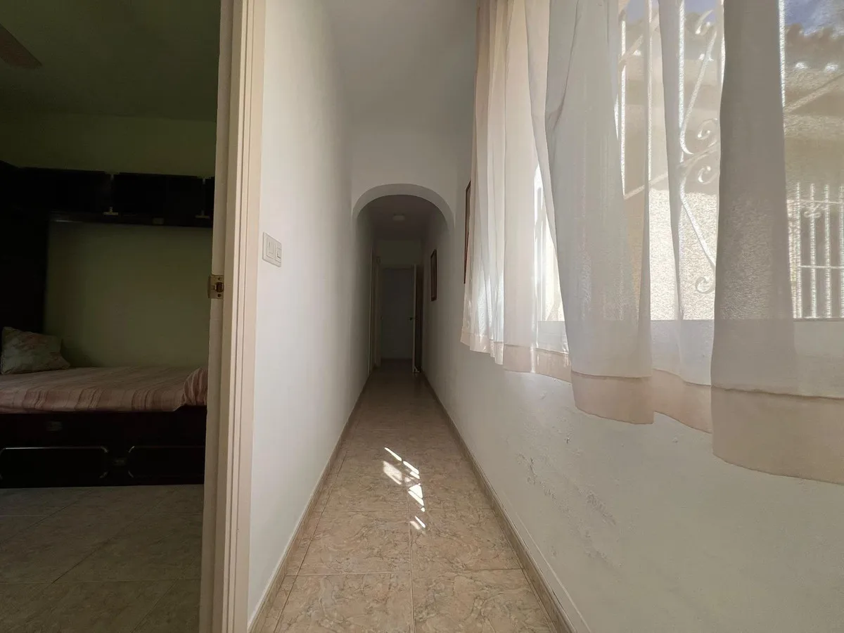 b6dcfd35-c5f1-4c3e-9de1-691f1adaa573