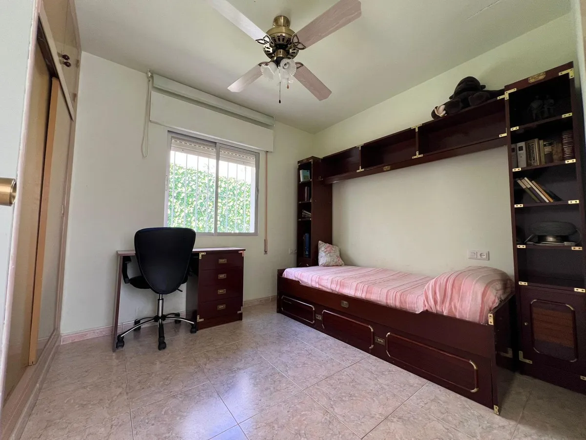 d74180c4-e61d-4c0b-8cc7-5d6045e56df0