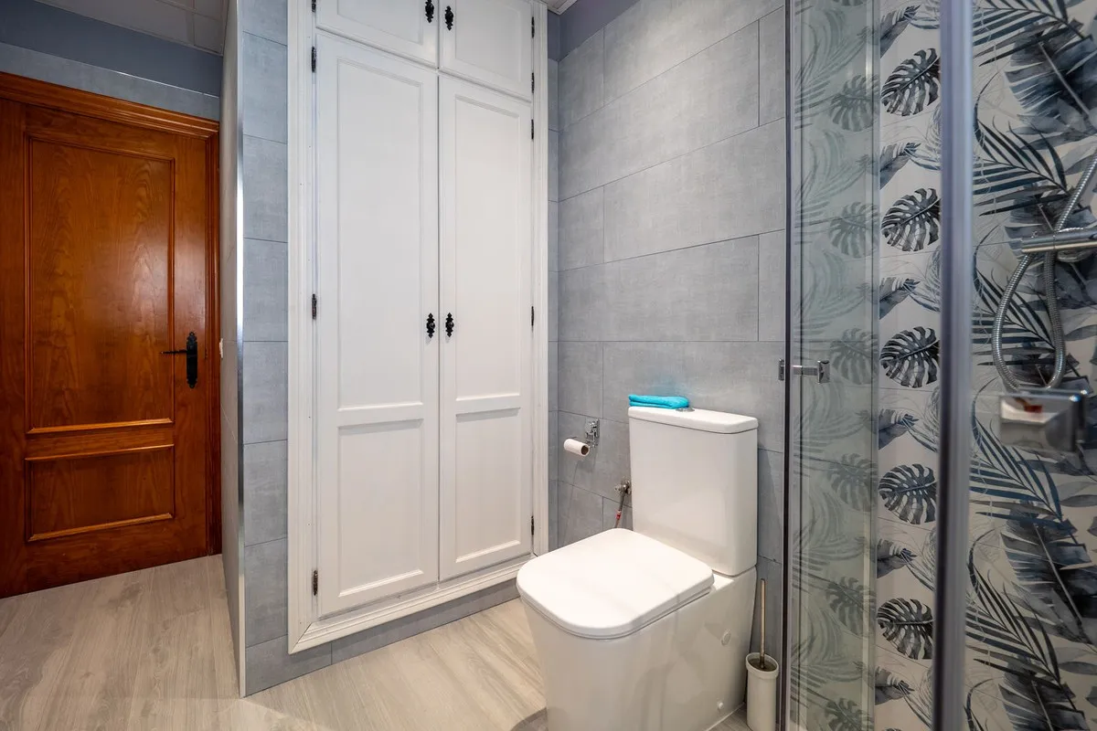 1a96bc4b-efac-4ae8-a9a1-587aab04d1c2