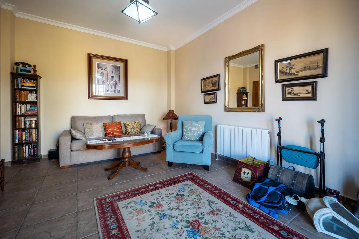 8ef4f36a-0dc0-4e6f-98c4-d6a1f5fa1b64