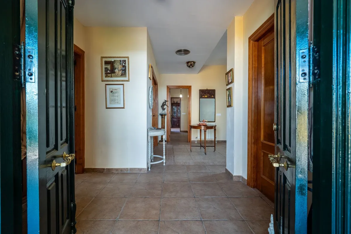 b1b31730-df3f-447e-95fa-f0215c5cc6c8