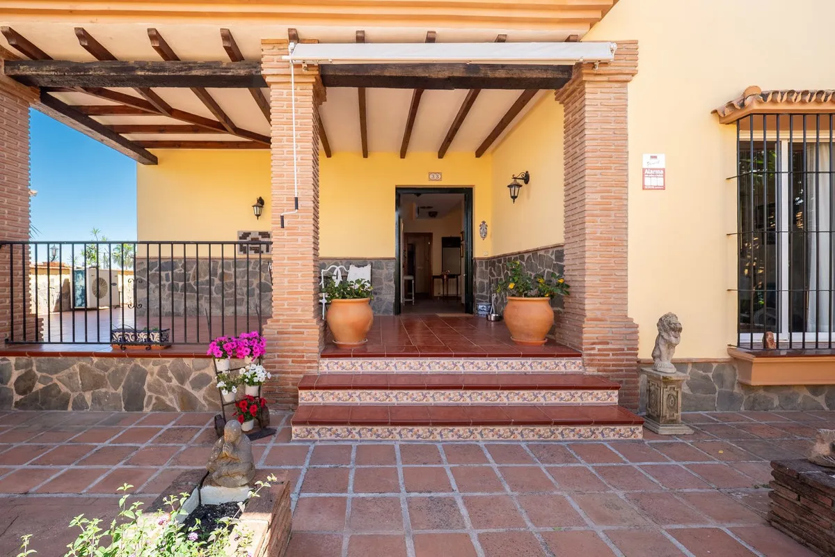 e6c507cf-820f-4c7f-95a7-e7c346d642dd