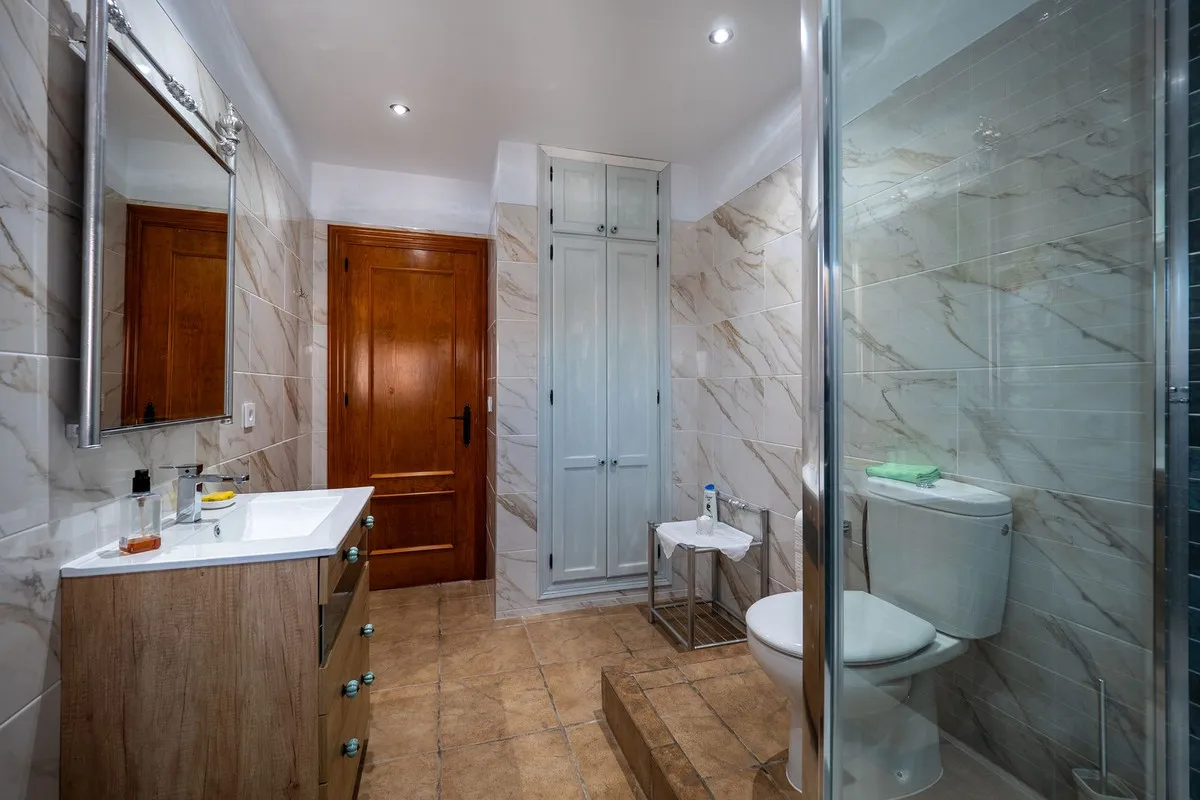 e744a63e-726a-413d-9eee-f03f13c14011