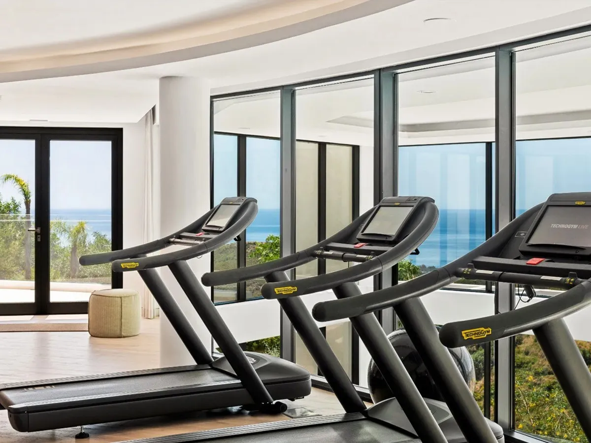 39744ee6-2813-4b31-bc9c-140158e7523b