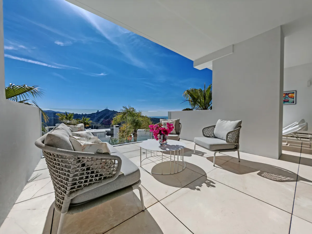 3df2e90b-091a-4738-a3c4-1869de41c73c