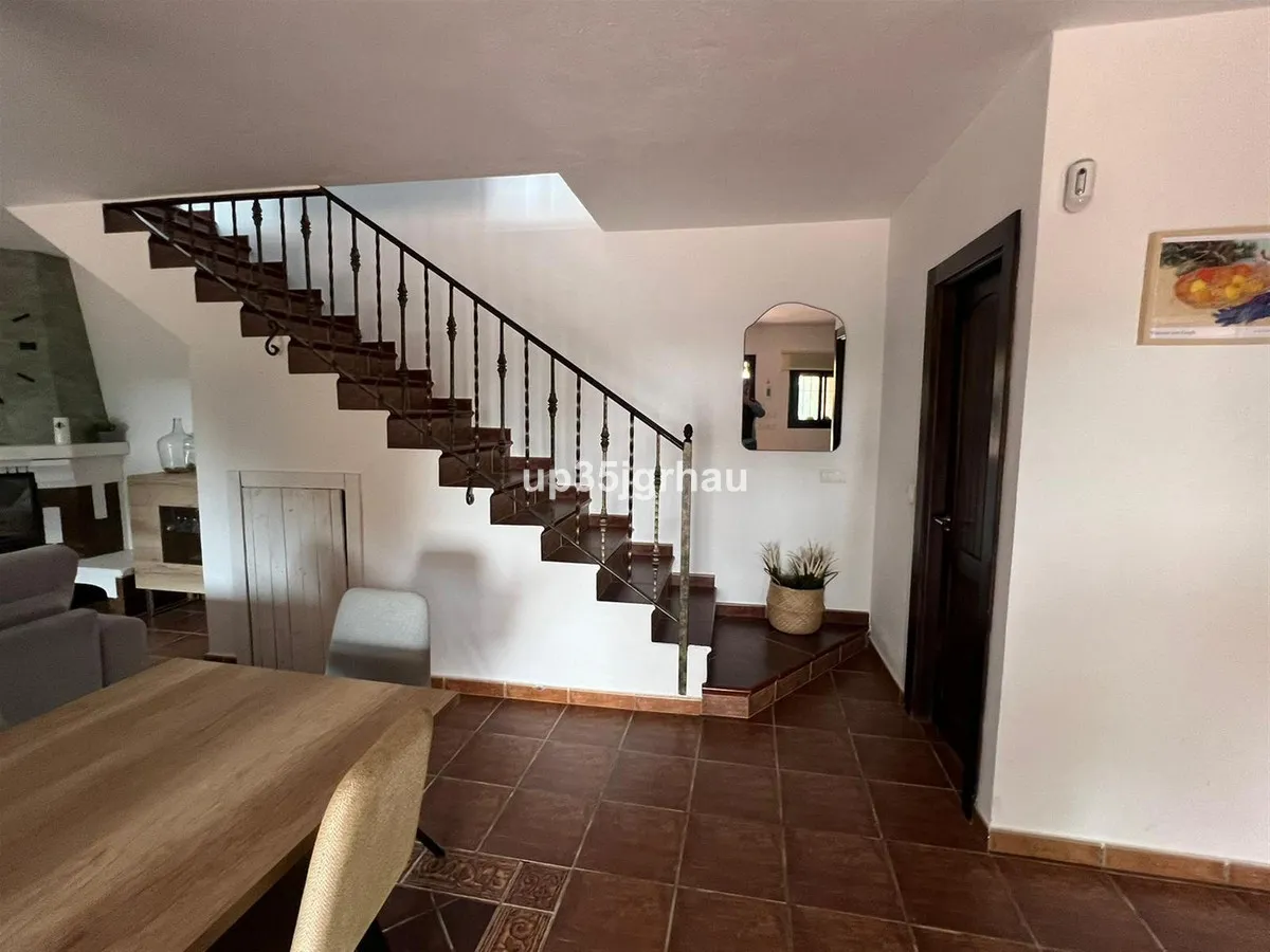 b3c74a7d-7daa-4f79-9557-3c12ab7e7799