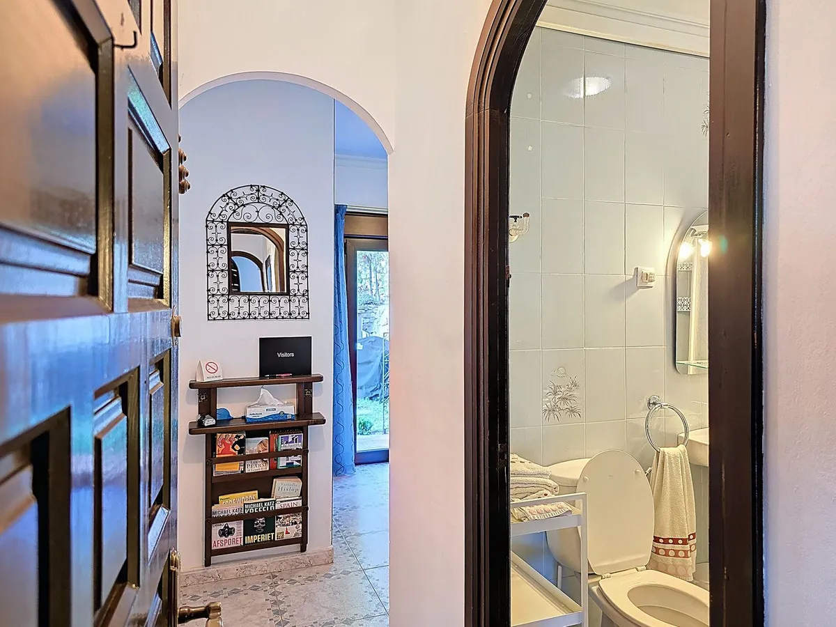 075c5f74-6f59-488b-8666-9351fc25b399