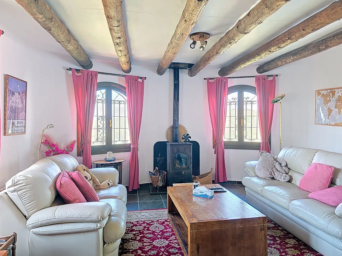 1000b94c-24e0-4acd-9471-3f789051210e