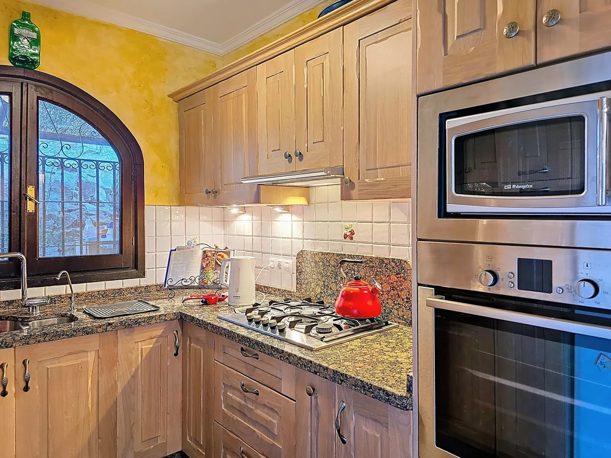 292ea5fd-aa6b-4188-b41f-2c4451a3c618