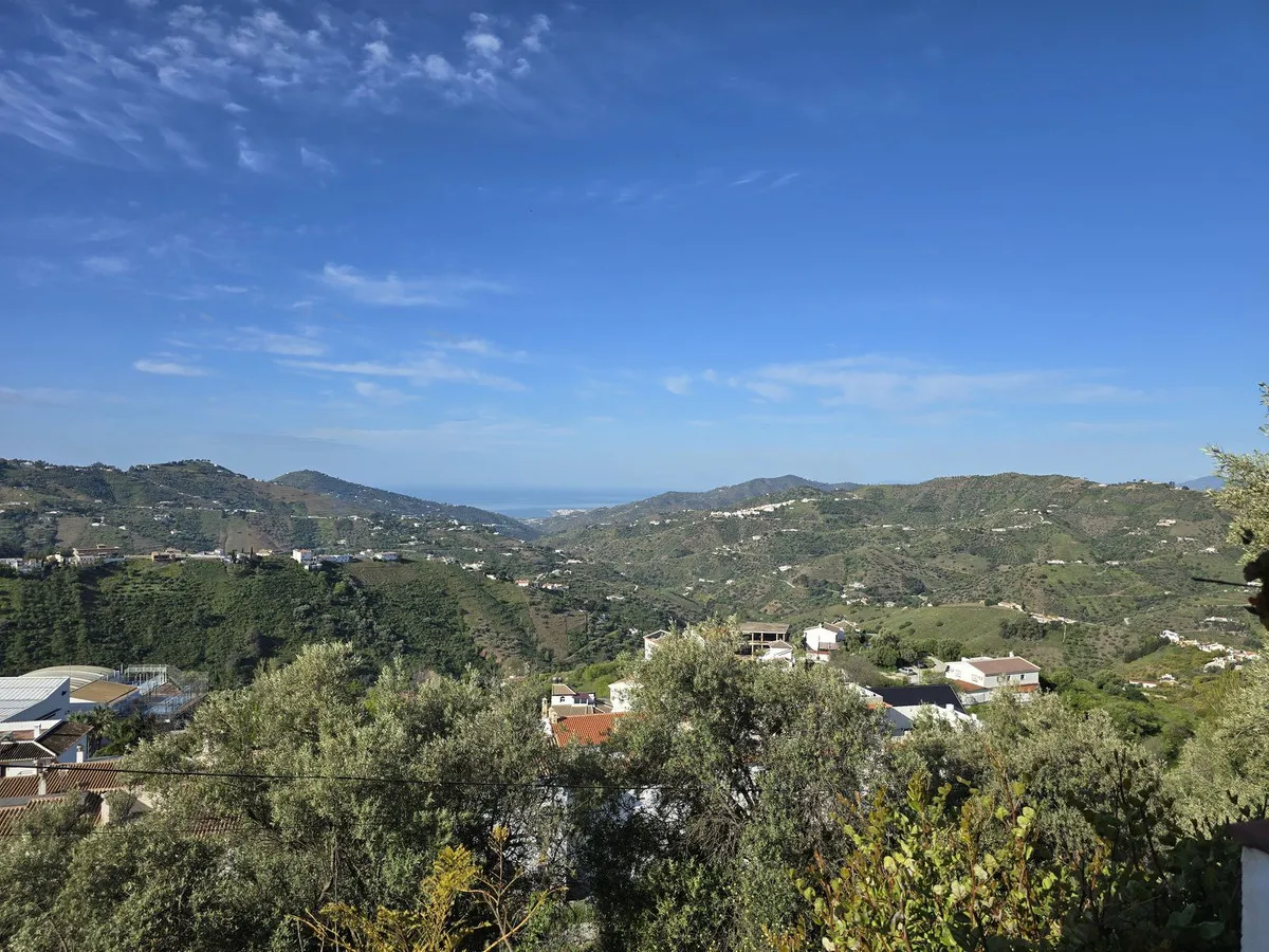 2d44d022-cfd2-4f97-b31a-eb0957228839