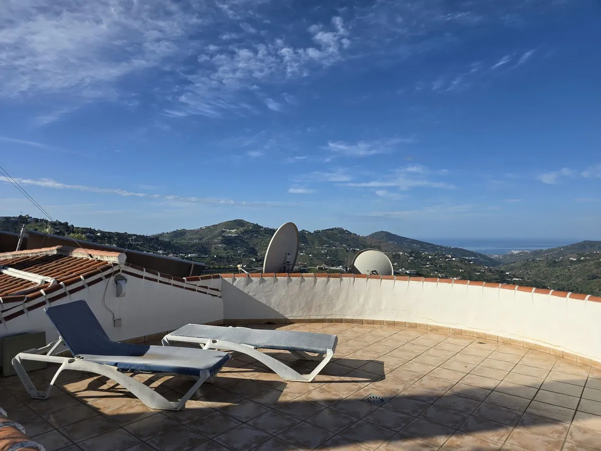 d37deee0-7d3f-42eb-a46e-73550751f422