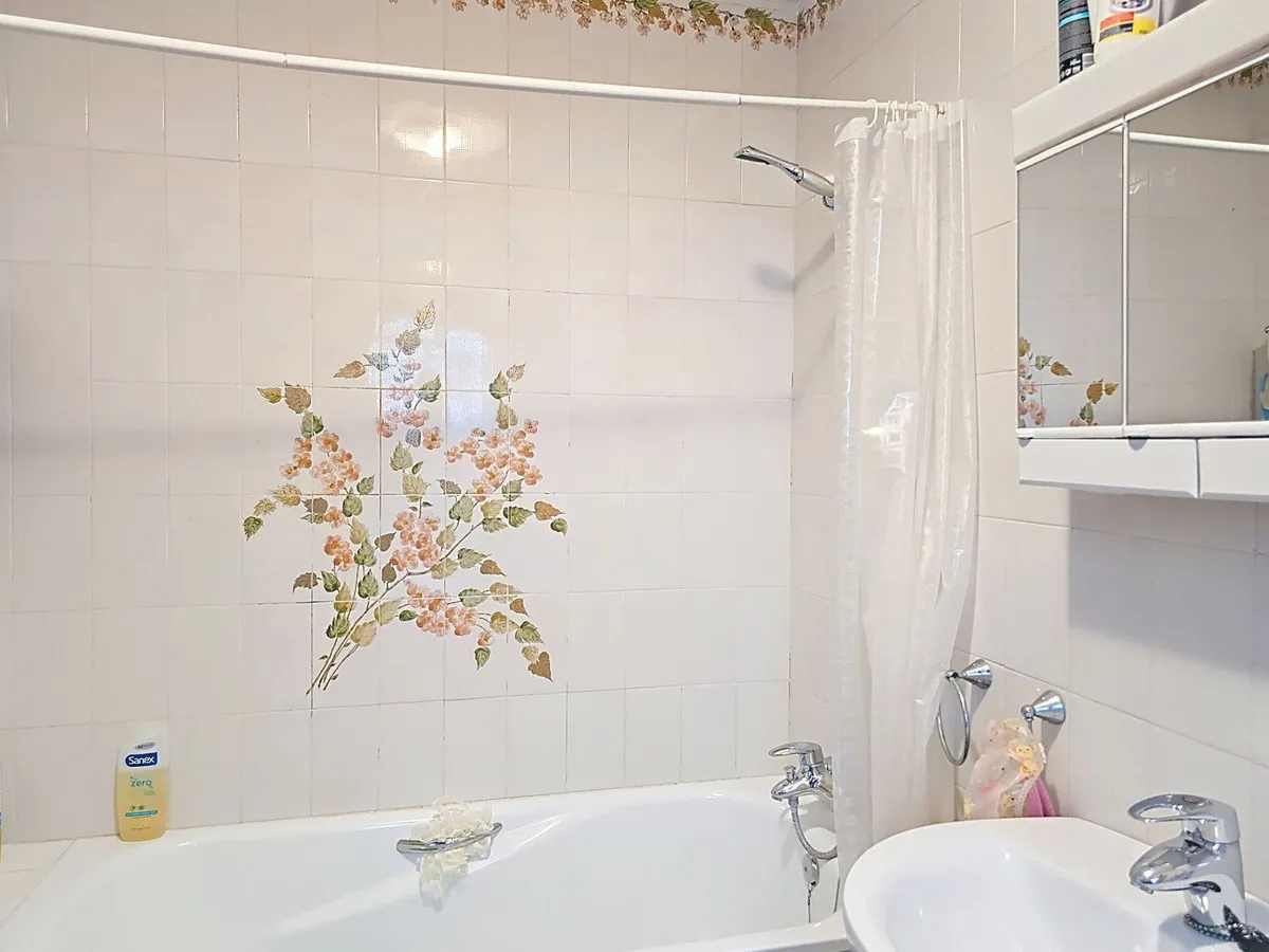 fdf1eade-6b93-47a3-8ccc-c71769ff231b