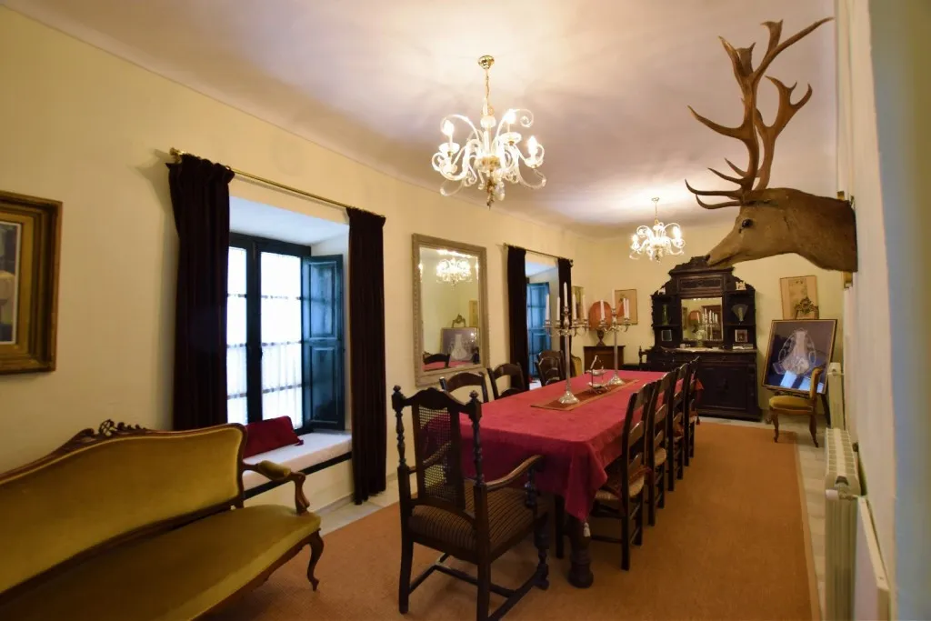 3325d0b7-fc61-4f1b-a93f-992bb7f3eb5a