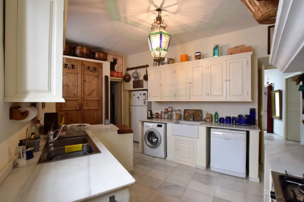 9d39af13-c51a-4256-929a-cf91f99d24da