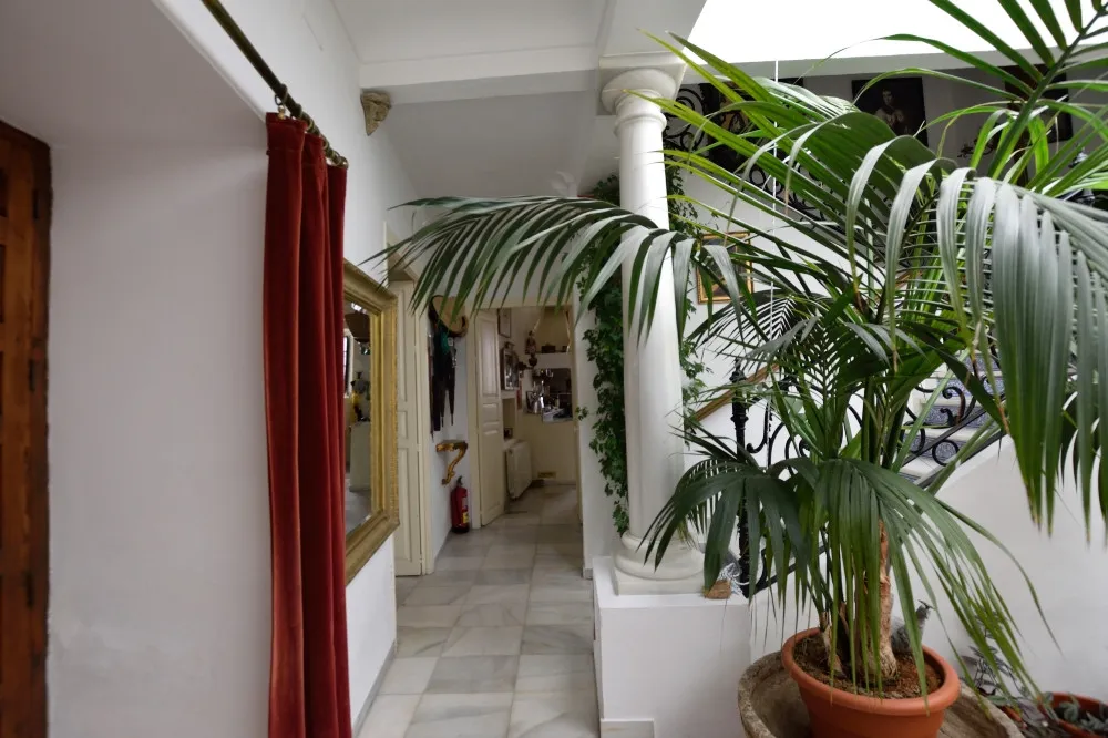 c3280816-7358-46b8-8dc7-2f57cd179080