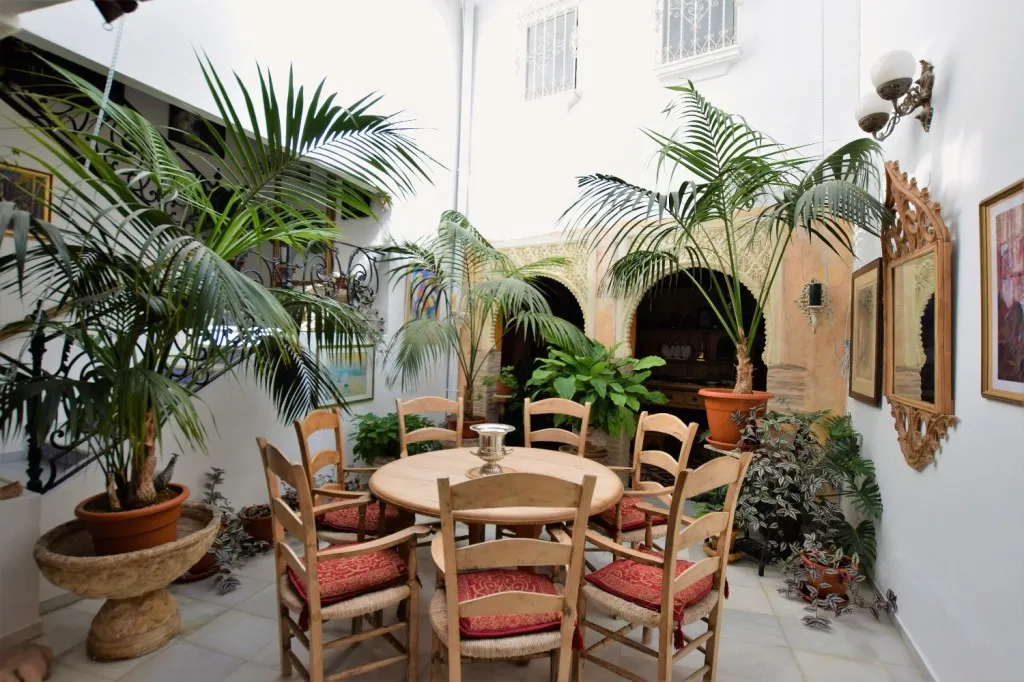 c72f4faf-16e6-402e-818c-7074151f3608