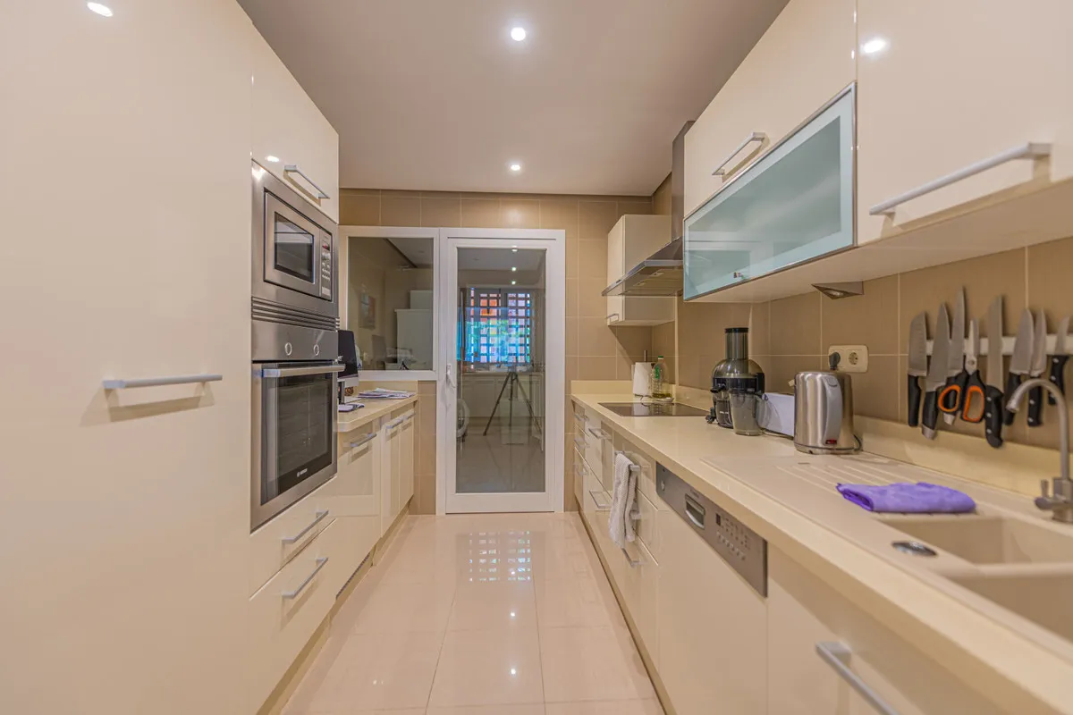 95493234-673d-433f-9eb2-b0479b01dbab