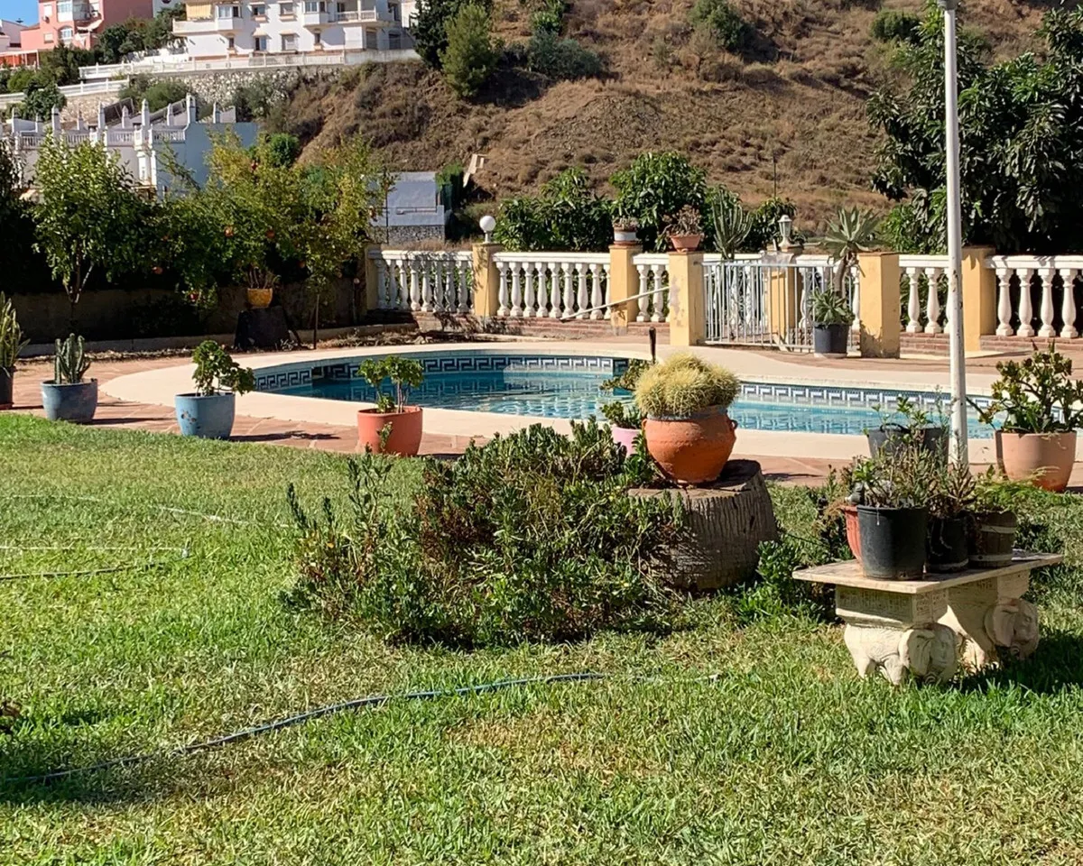 70be9fab-1fa6-46e0-bfe8-371a20d7fc64