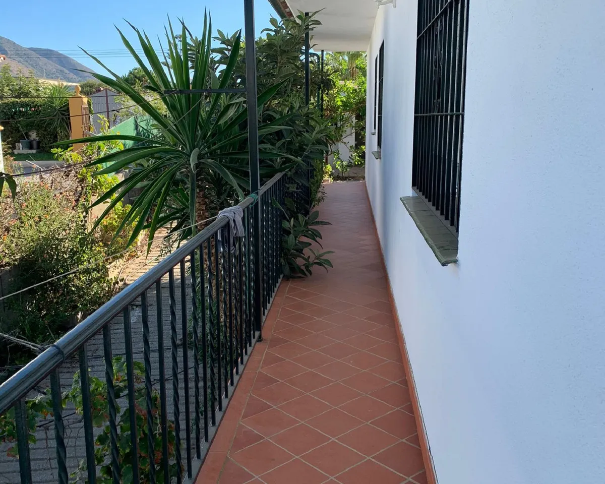 85b9b0ca-9006-48e4-a8ad-c75ed52bcfe9