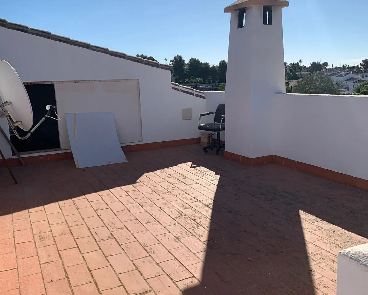 ff5dc052-d894-4547-a39c-241b1b02f18a