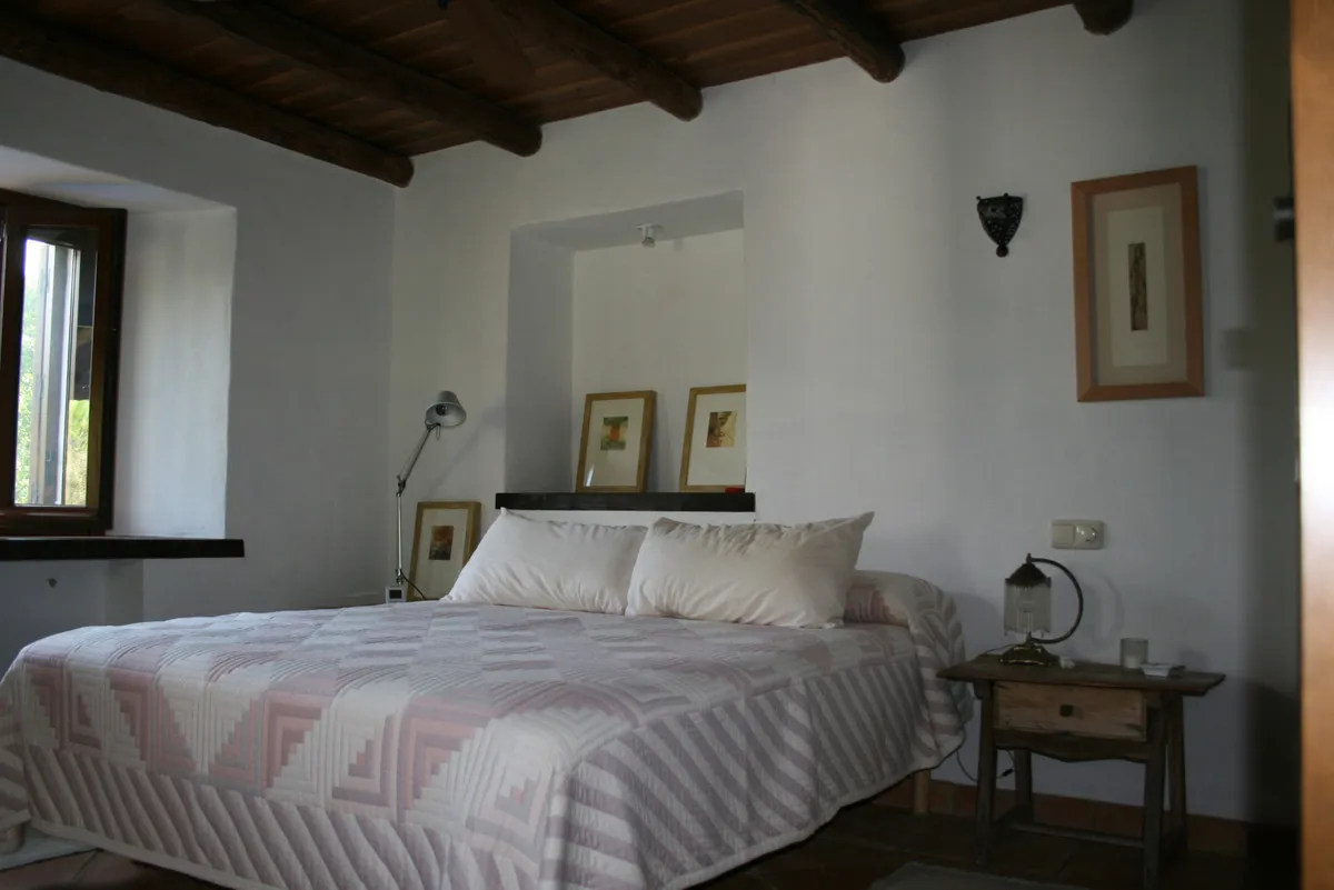 ca2f79fe-9ccd-4adb-9526-dd2d2a8015e7