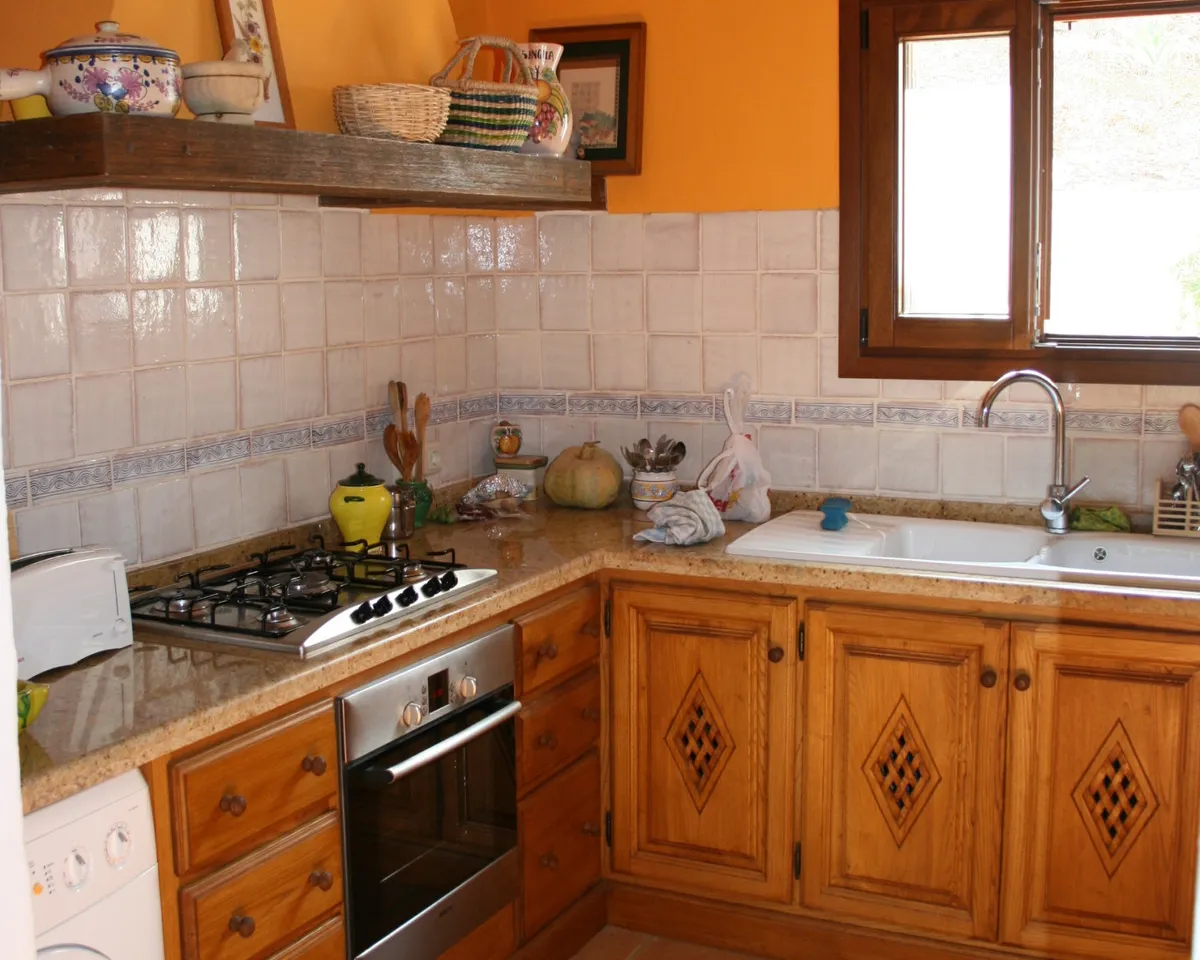 fa705614-439e-479d-9894-56d8e4482c5b