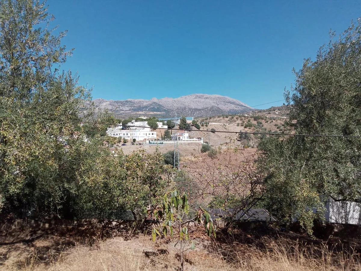 6396a6e5-fb5a-437d-a85b-cd77752b9949