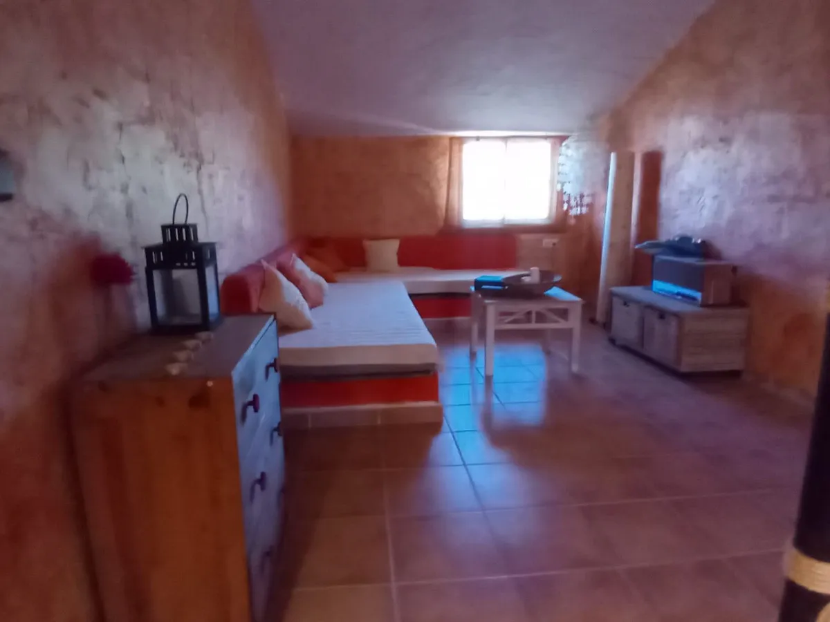 a1018f86-4709-4812-b079-f4d49fbe832b