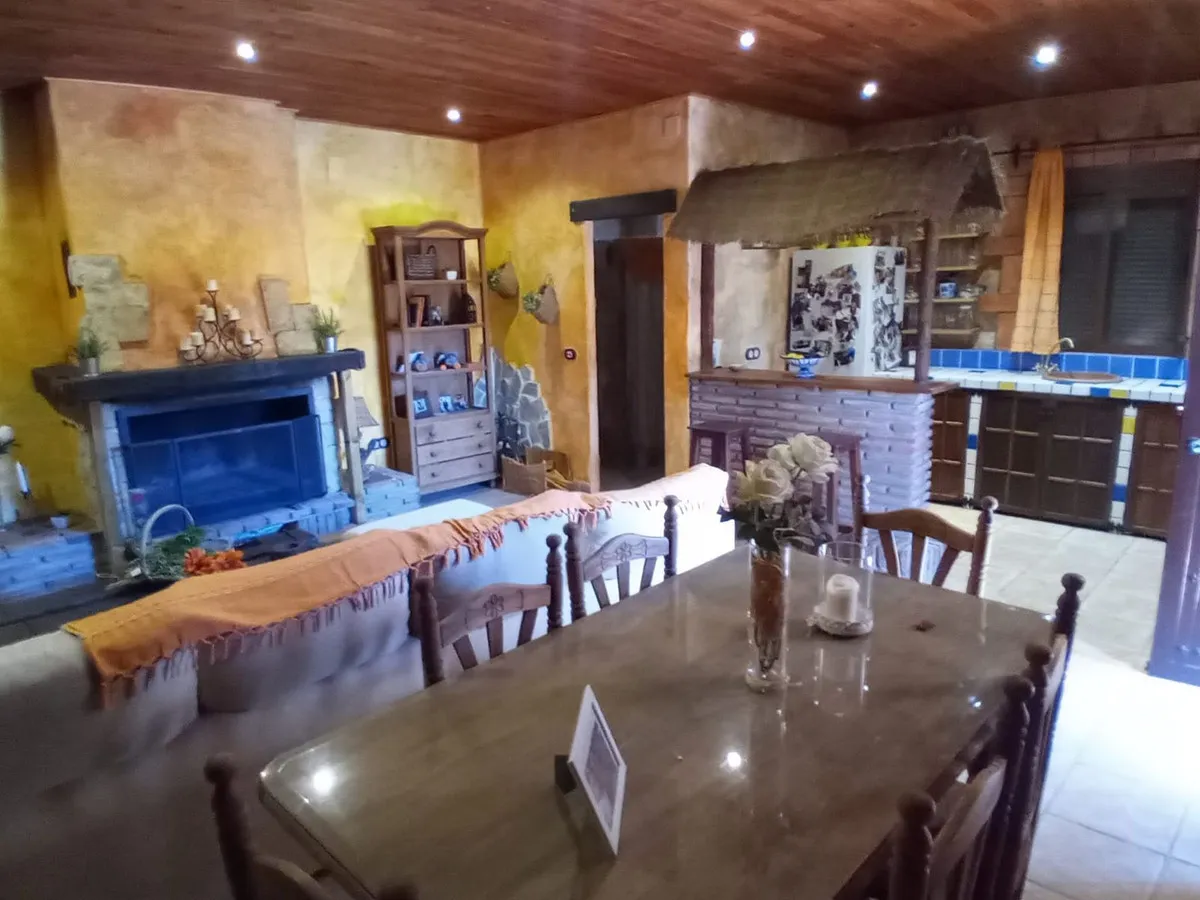 b1f5d406-60da-4141-b3cb-9bcb70814a42