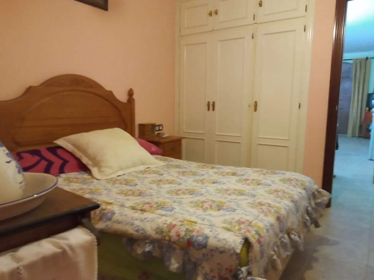 b37a8a54-5e07-4382-b432-6144f6874359